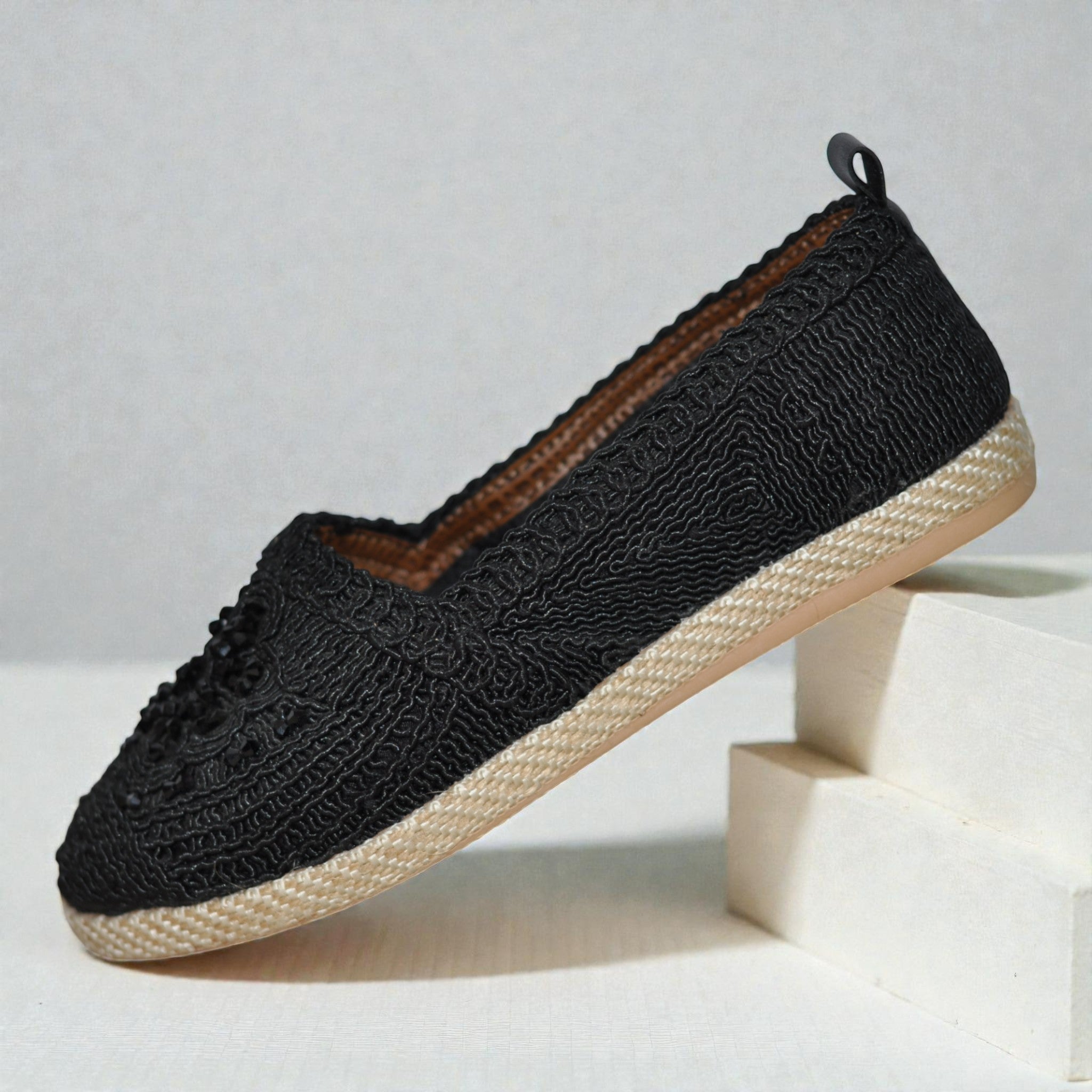 Kadın Dantel Örgü Espadril – Şık Motifli, Hafif ve Nefes Alan Günlük Ayakkabı (Siyah)