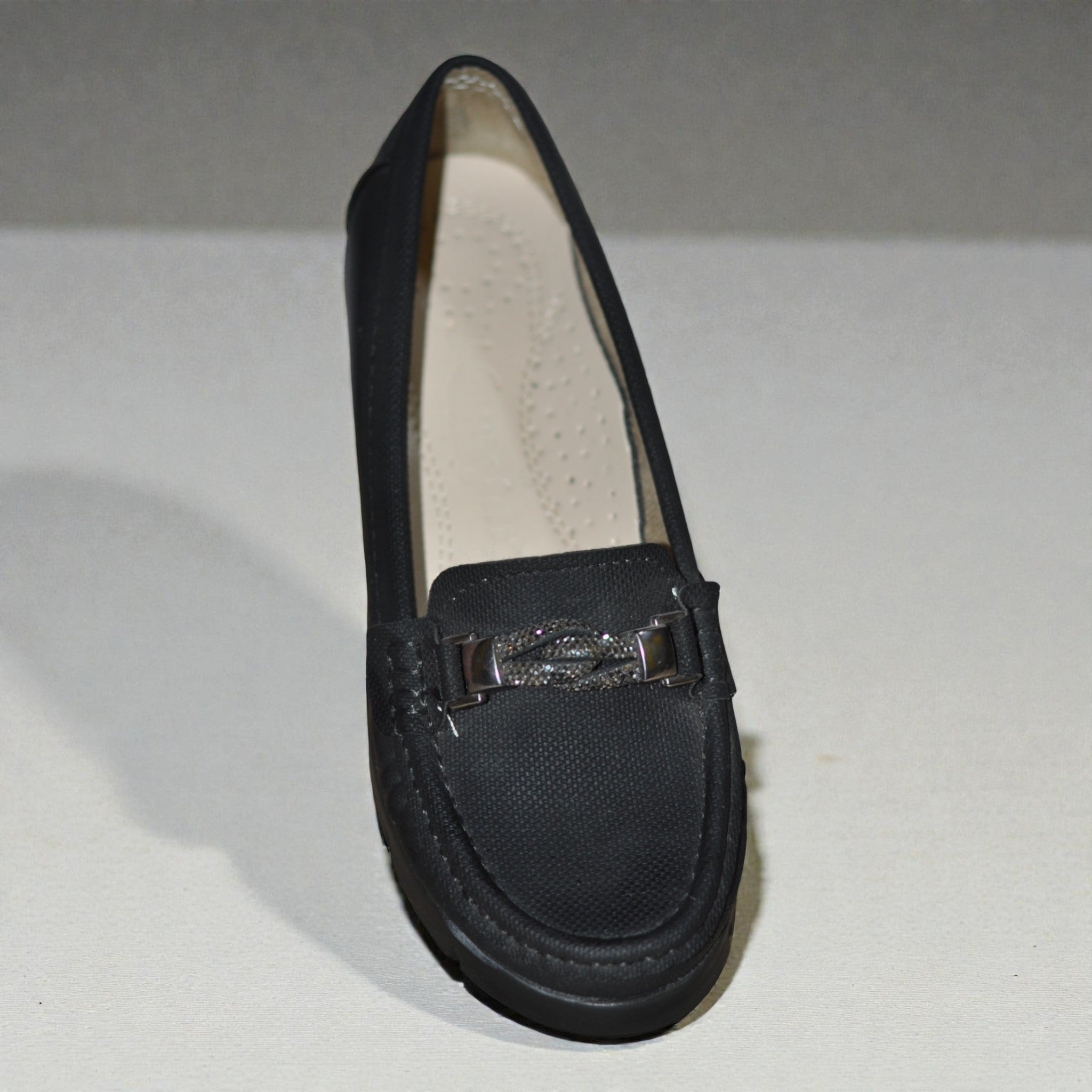 Kadın Ortopedik Kalın Taban Loafer – Tokalı, Nefes Alan Günlük Ayakkabı (Siyah)