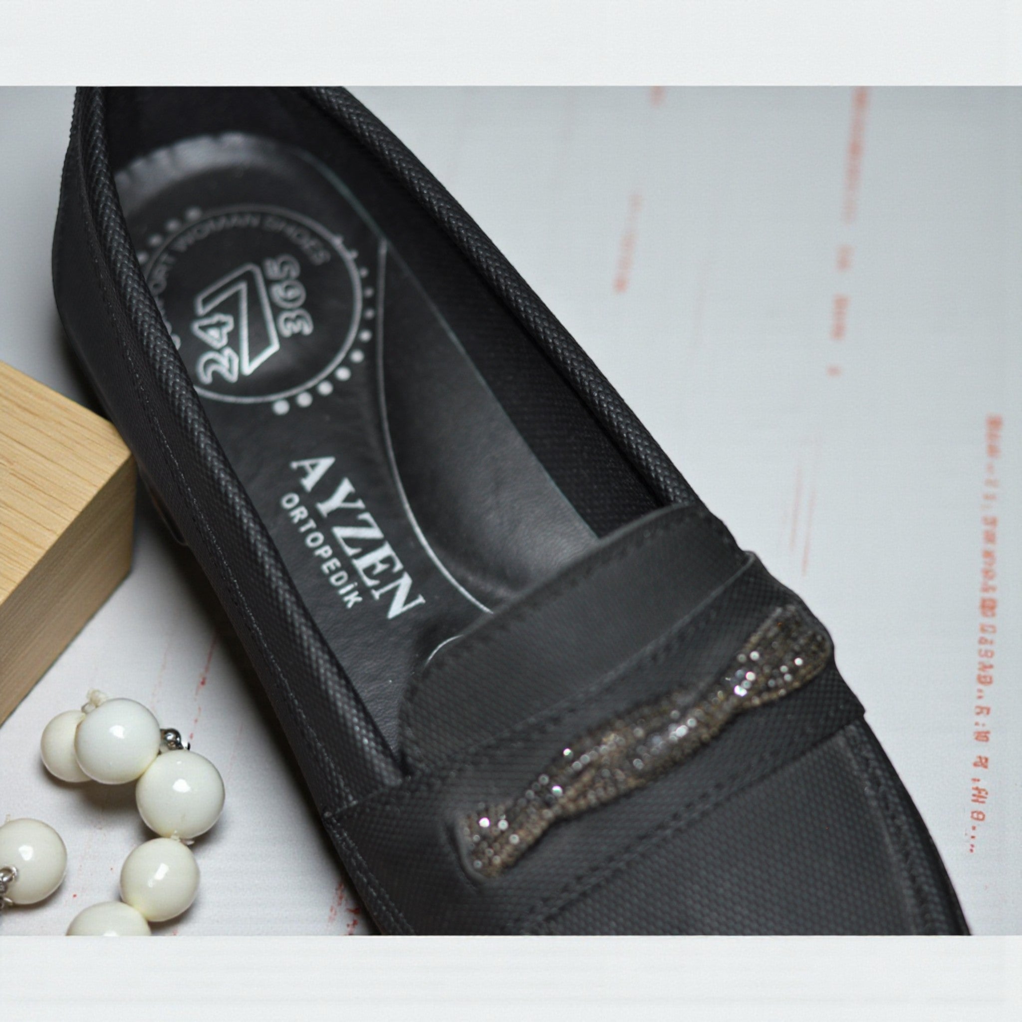 Kadın Ortopedik Kalın Taban Loafer – Parlak Tokalı, Kaymaz ve Hafif Günlük Ayakkabı (Siyah)