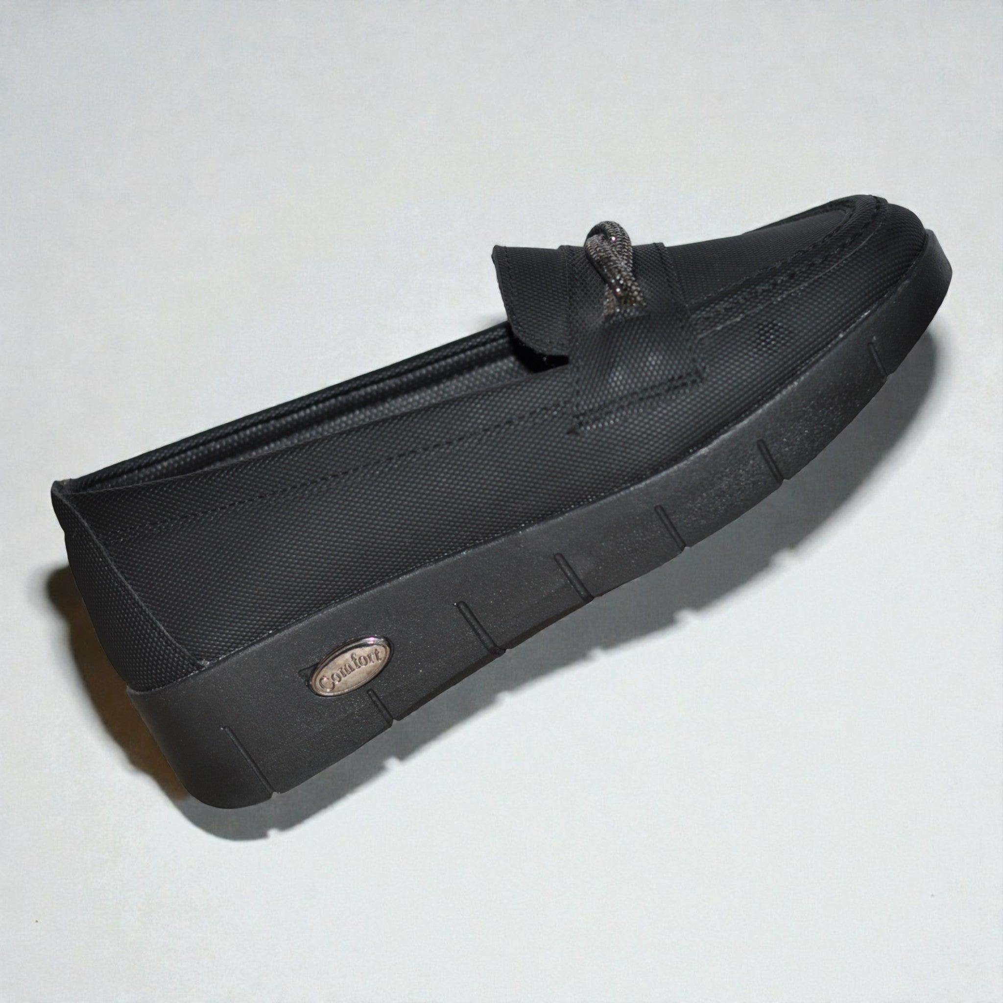 Kadın Ortopedik Kalın Taban Loafer – Parlak Tokalı, Kaymaz ve Hafif Günlük Ayakkabı (Siyah)