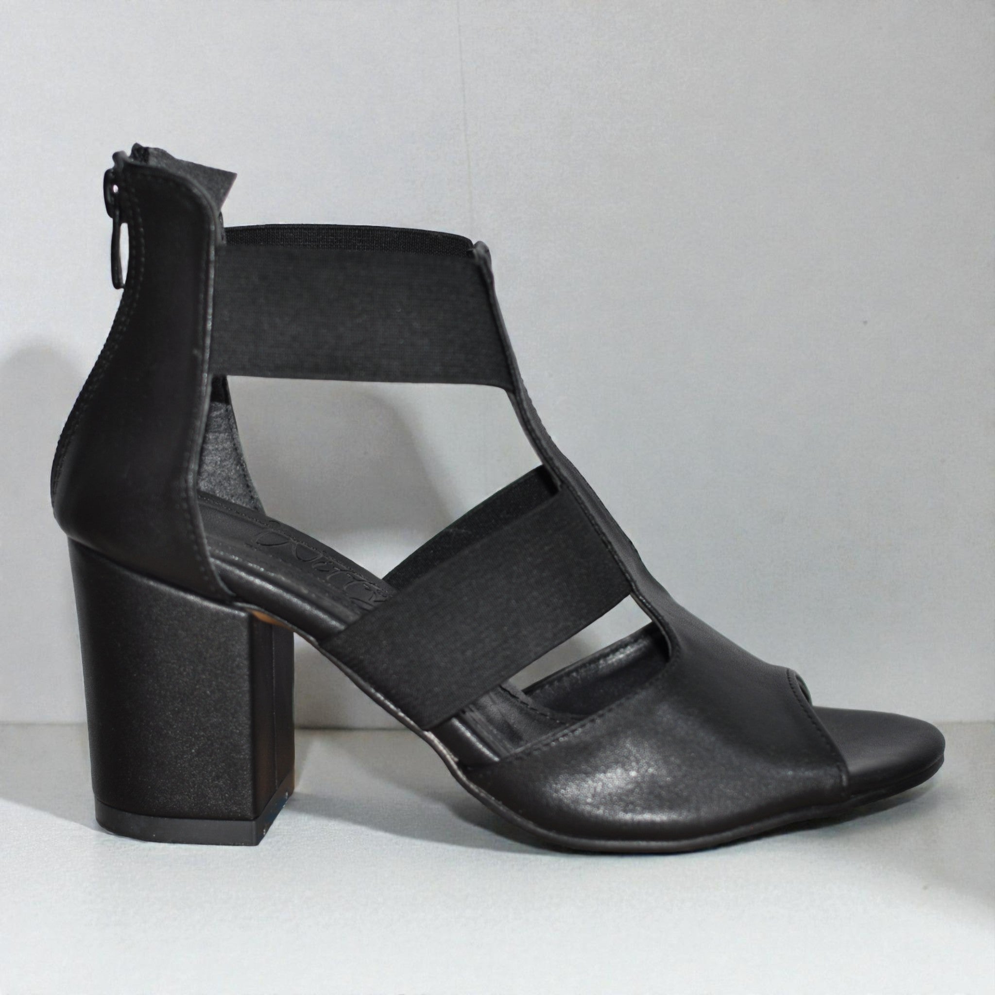 Kadın Kalın Topuklu Elastik Bantlı Sandalet – Rahat ve Şık Günlük & Özel Gün Ayakkabısı (Siyah)